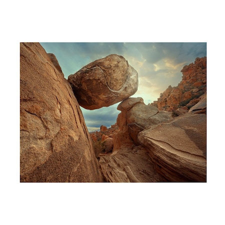 Gary Perlow 'Balanced Rock' Canvas Art, 24x32